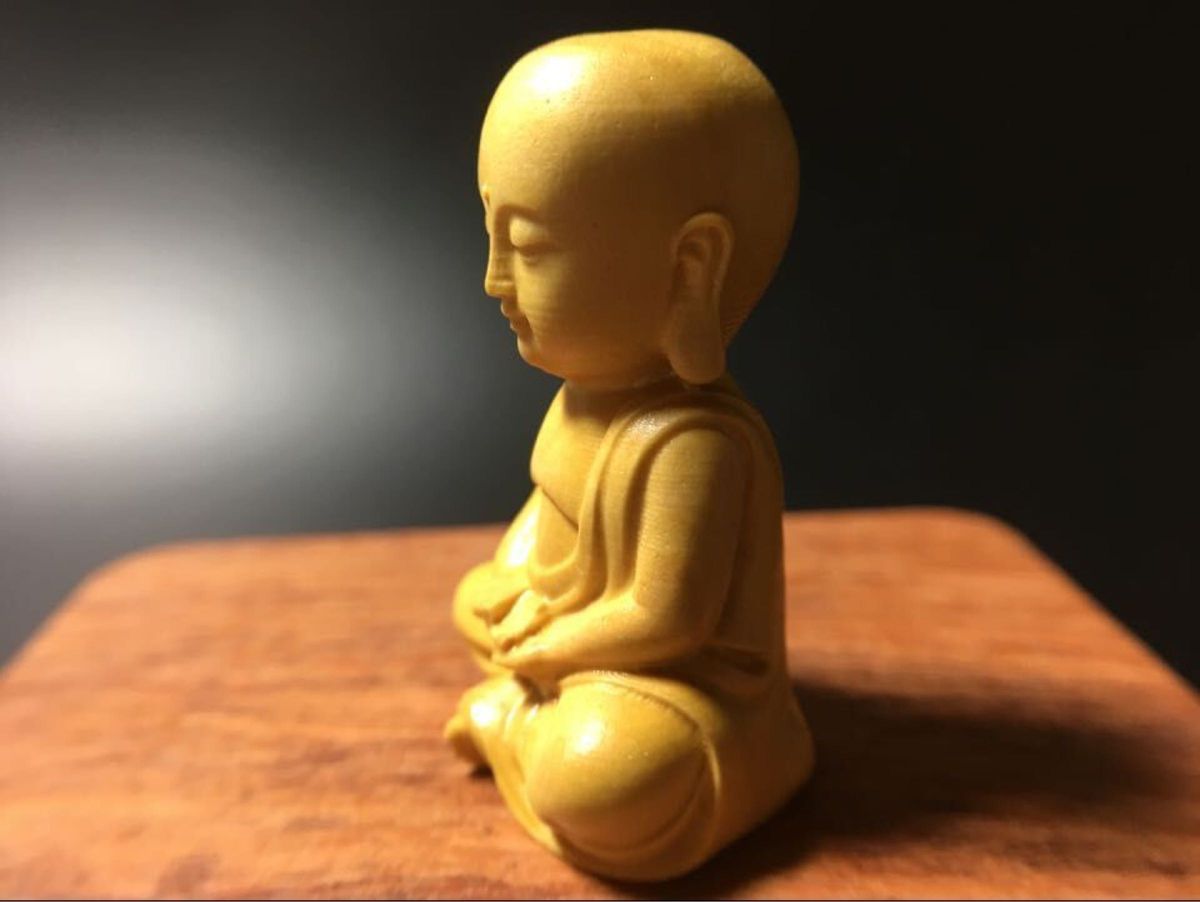 仏教美術柘植  可愛い釋迦摩尼仏  枕本尊 仏具 仏像  置物 お守り  根付 縁起物　40mm