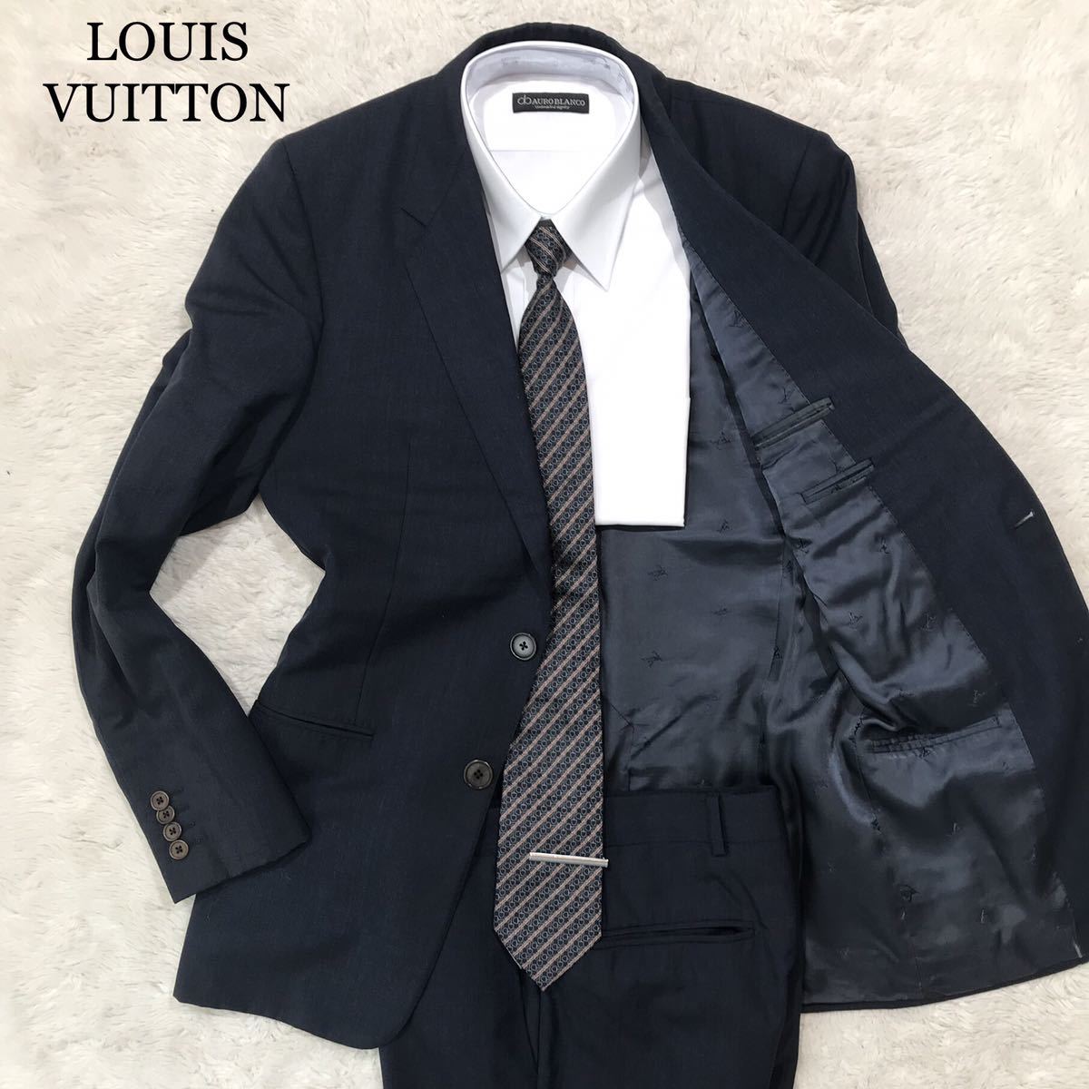 LOUIS VUITTON ルイヴィトン スーツ セットアップ 総柄　裏地ロゴ