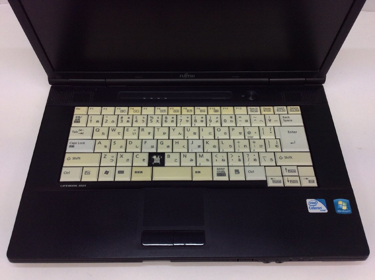 Rジャンク/ FUJITSU FMVNA6FE LIFEBOOK A552/E Intel Celeron B730 メモリ2.05GB HDD250.05GB 【G05555】_キーボードに黄ばみがあります