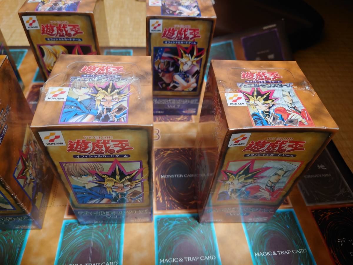 [ Yugioh ] Duel Monstar z the first period Vol.1~7 shrink attaching complete unopened box gorgeous set out of print hard-to-find collection 