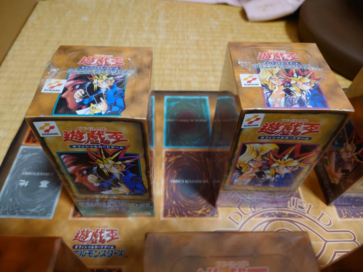 [ Yugioh ] Duel Monstar z the first period Vol.1~7 shrink attaching complete unopened box gorgeous set out of print hard-to-find collection 