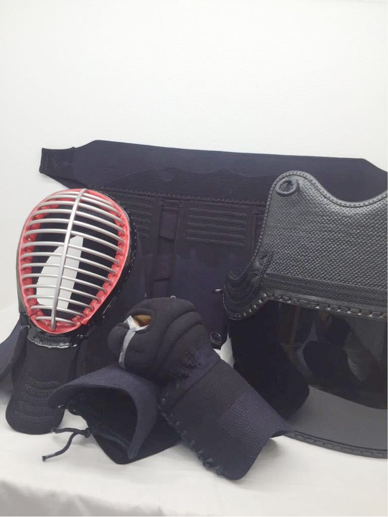 現金特価】 我武者羅剣道具!3ミリクラレ防具一式セット!高級感!限定