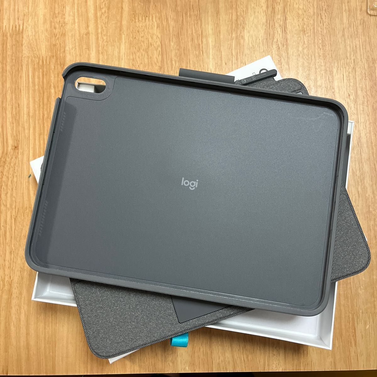 ロジクール COMBO TOUCH(iPad 第10世代用) iK1059GRA(グレー ロジクール COMBO TOUCH(iPad 第10世代用) iK1059GRA(グレー