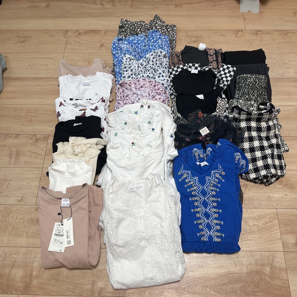 ザラ ZARA zara Zara ガール 10歳 新品タグ付き有 23着 ワンピ