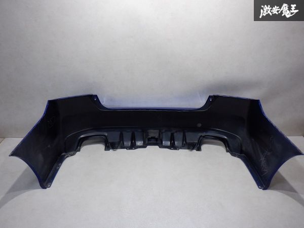 スバル純正 VAB WRX STI 後期 F型 リアバンパー 57704VA022 ブルーメタリック系 棚2N_画像2