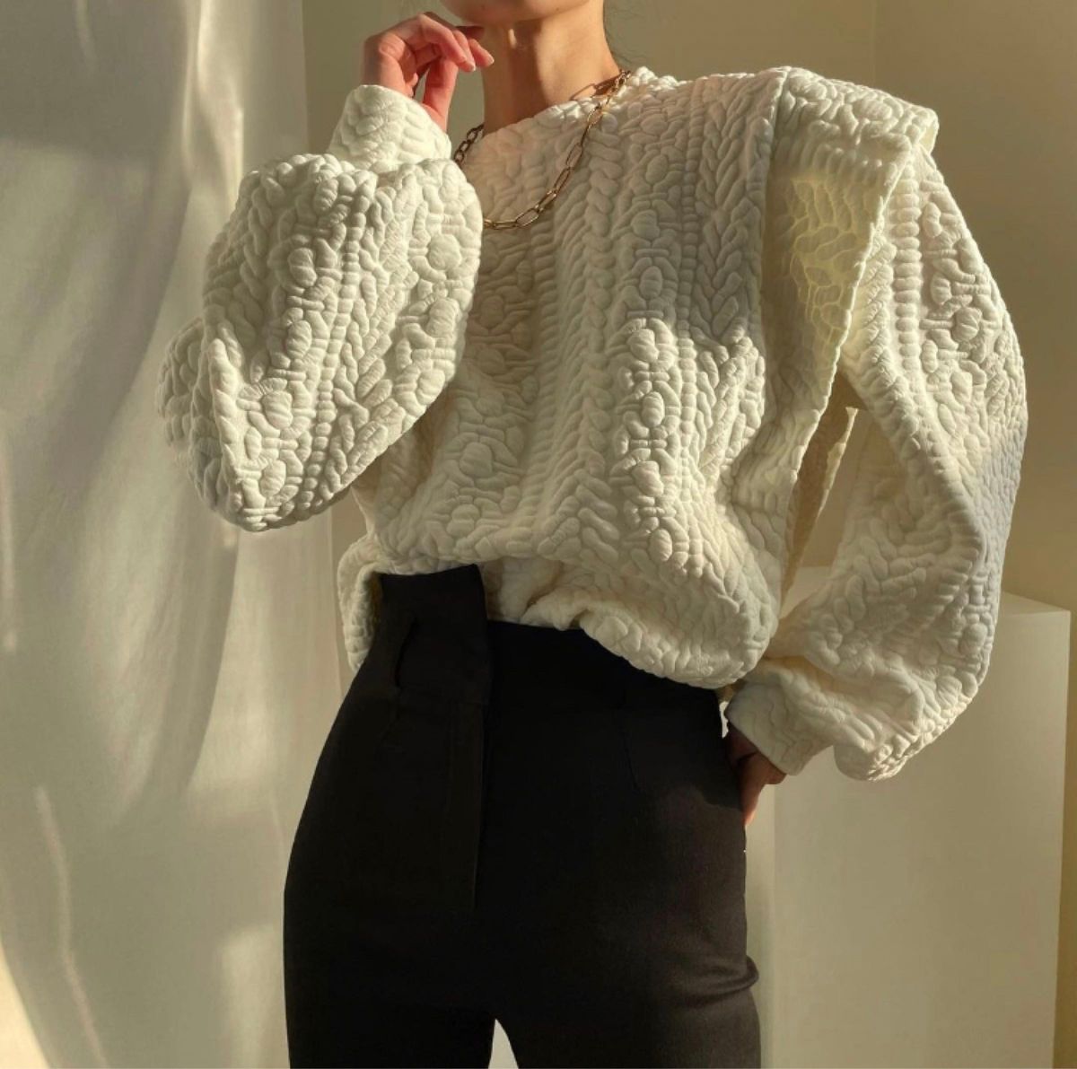 ぽこぽこセーター　綿素材　デザイン　個性派　韓国　トップス　可愛い ニットセーター　レディース