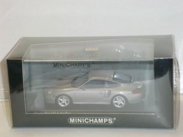 ☆1/43 MINICHAMPS Porsche 911 turbo 2000 グレーメタリック