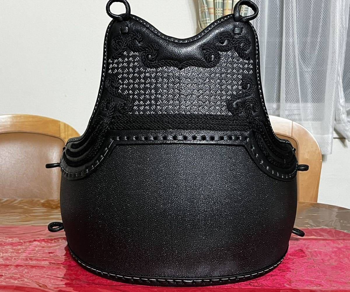 新品未使用剣道具樹脂胴-