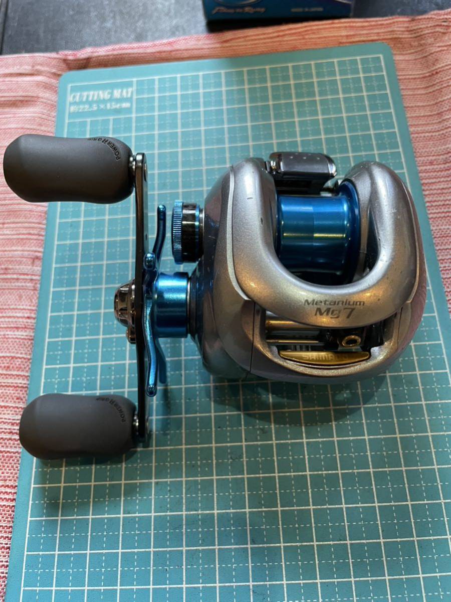 シマノ 07メタニウムMg7 右 美品。ZPI BFCスプールキット装着カスタム-