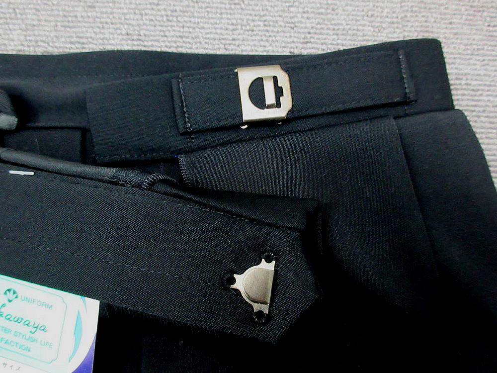 ☆女子中学生制服☆青森県おいらせ町立百石中学校 女子制服☆白 ☆女子中学生制服☆青森県おいらせ町立百石中学校 女子制服☆白