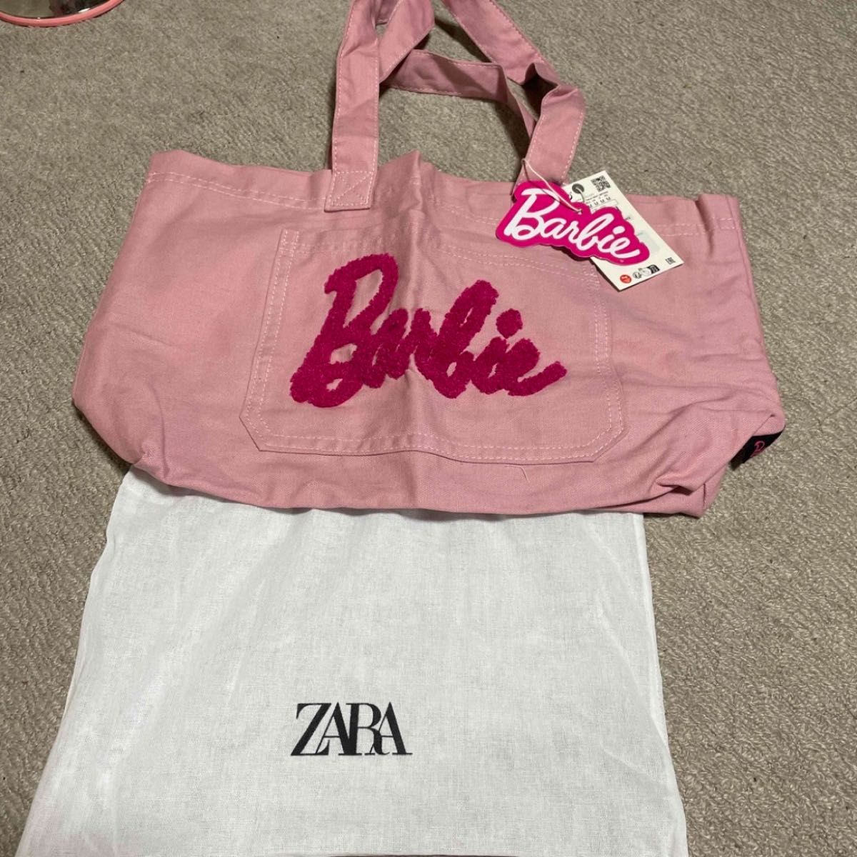 ZARA  Barbieコラボトートバック