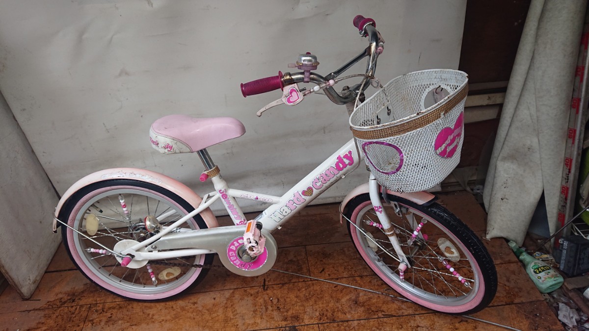 Детский велосипед 18 -килограммовый/розовый замок без снаряжения не может быть забрано прямо Канагава Йокохама Цуруми