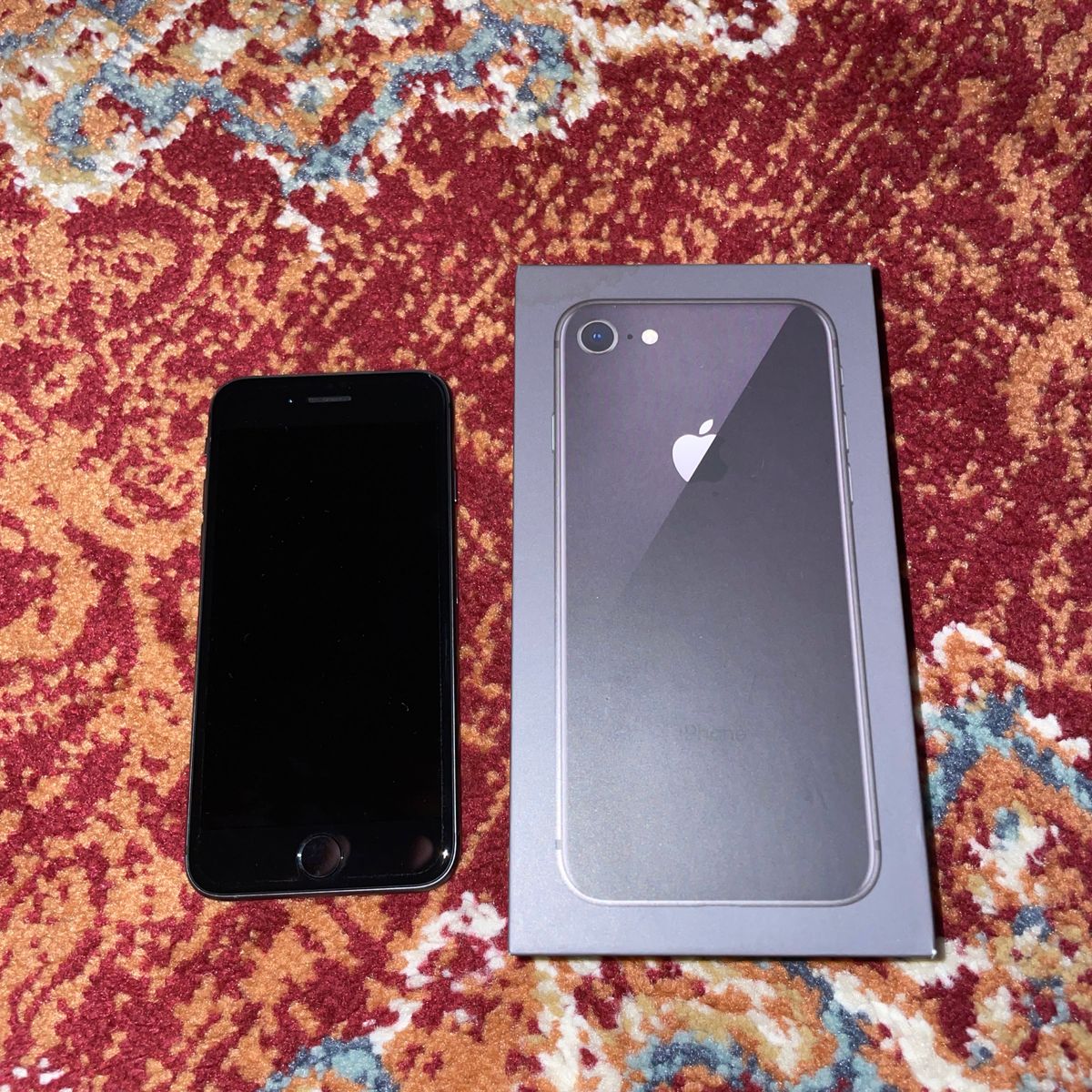 正規品を安く購入 iPhone 8 Space Gray 64 GB SIMフリー