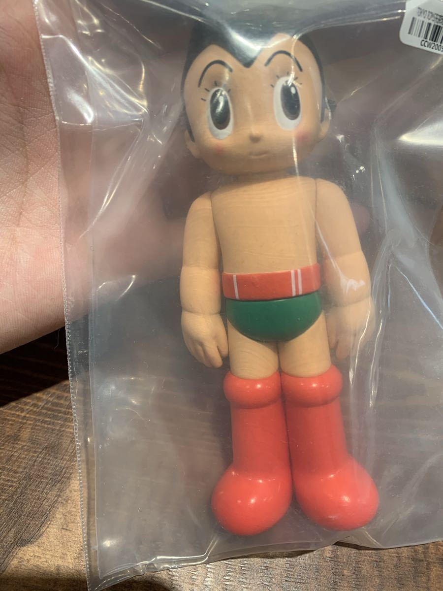 [ Astro Boy ]HH TOYS рука .. насекомое 90 anniversary commemoration товар Atom фигурка монография первый выпускать цвет редкость товар стандартный товар включая доставку 