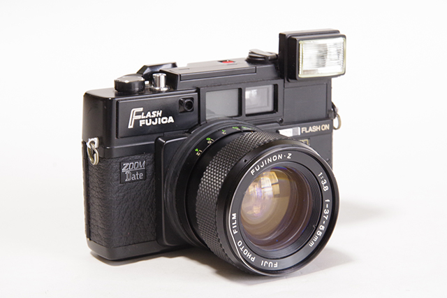 ■フィルムカメラ FLASH FUJICA ZOOM Date /FUJINON・Z 3.5 37-55mm■