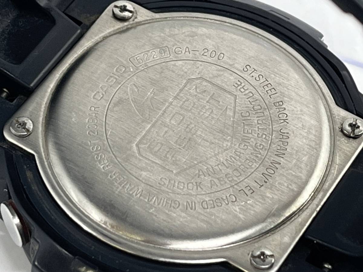 送料無料h51859 CASIO カシオ G-SHOCK GA-200 ブラック 腕時計 ジャンク品_画像3