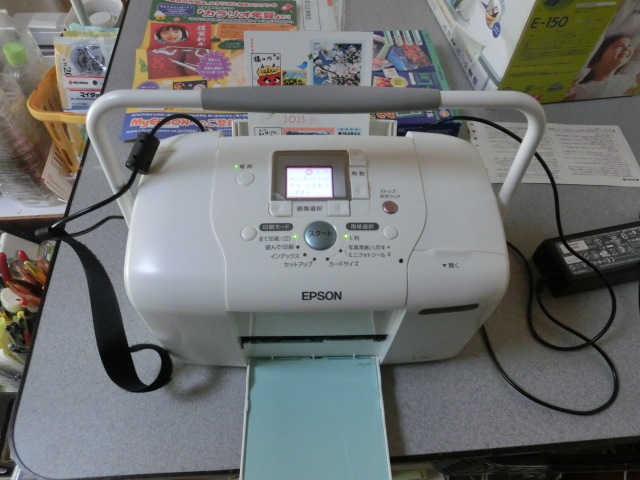  EPSON E-150 カラリオ はがきサイズまで、年賀状・写真印刷可 インクカートリッジ欠品の為調達願い　通電確認済　使用品_画像1