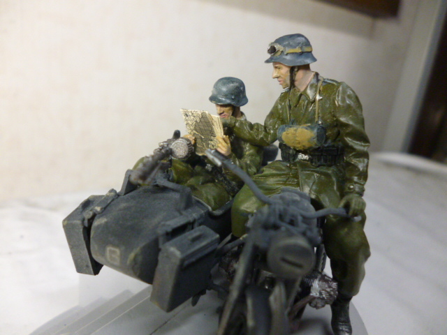 1/35 Tsen Dop Sidecar＆Resin自製士兵2身體成品 原文:1／３５　ツェンダップサイドカー＆レジン製 バイク兵2体完成品