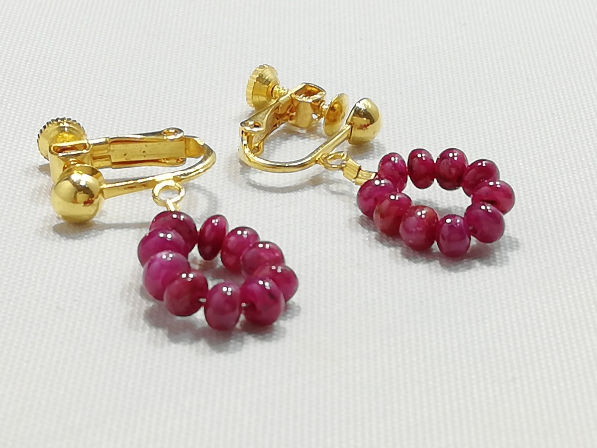  natural Myanma ruby earrings screw spring type 10956
