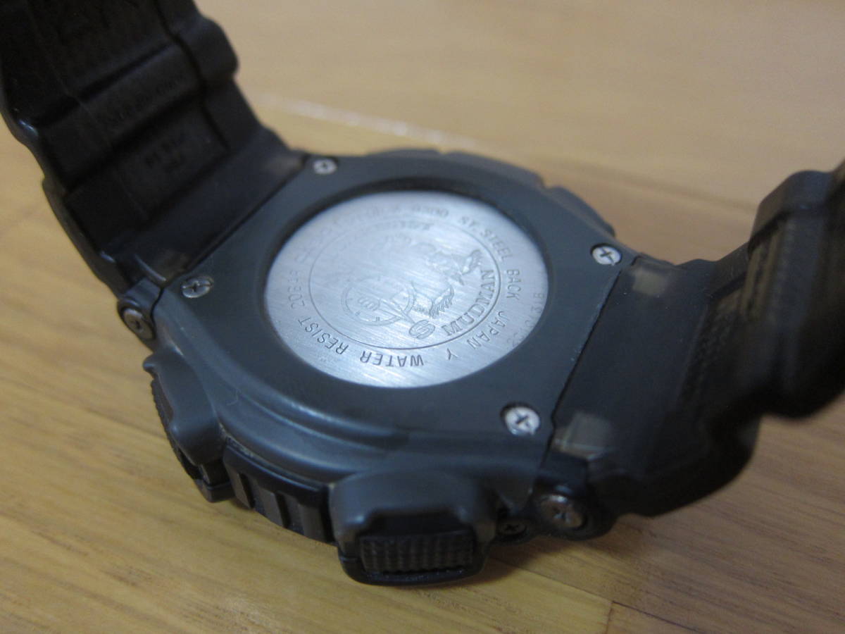 CASIO G-SHOCK マッドマン GW-9300-1JF【電波ソーラー・ツインセンサー
