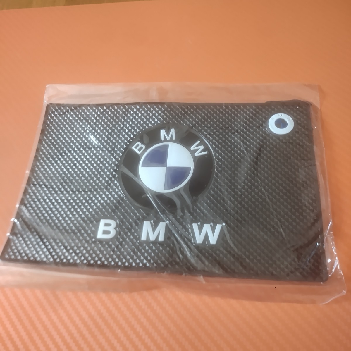 BMW 滑り止めマット ダッシュボードマット マット シリコンマット ゴムマット 3シリーズ 5シリーズ 2シリーズ 323 523 223 _画像1