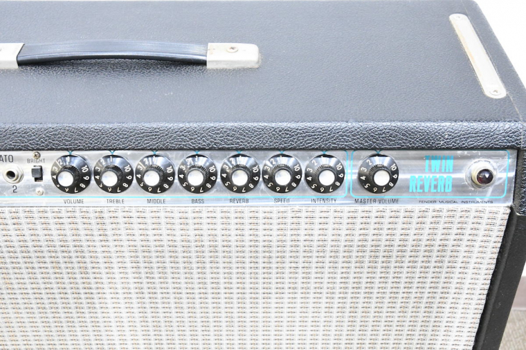 【発送不可】 Fender フェンダー TWIN REVERB 銀パネ JBLスピーカー フットスイッチ付き 現状品 Y20775960 【発送不可】_画像7