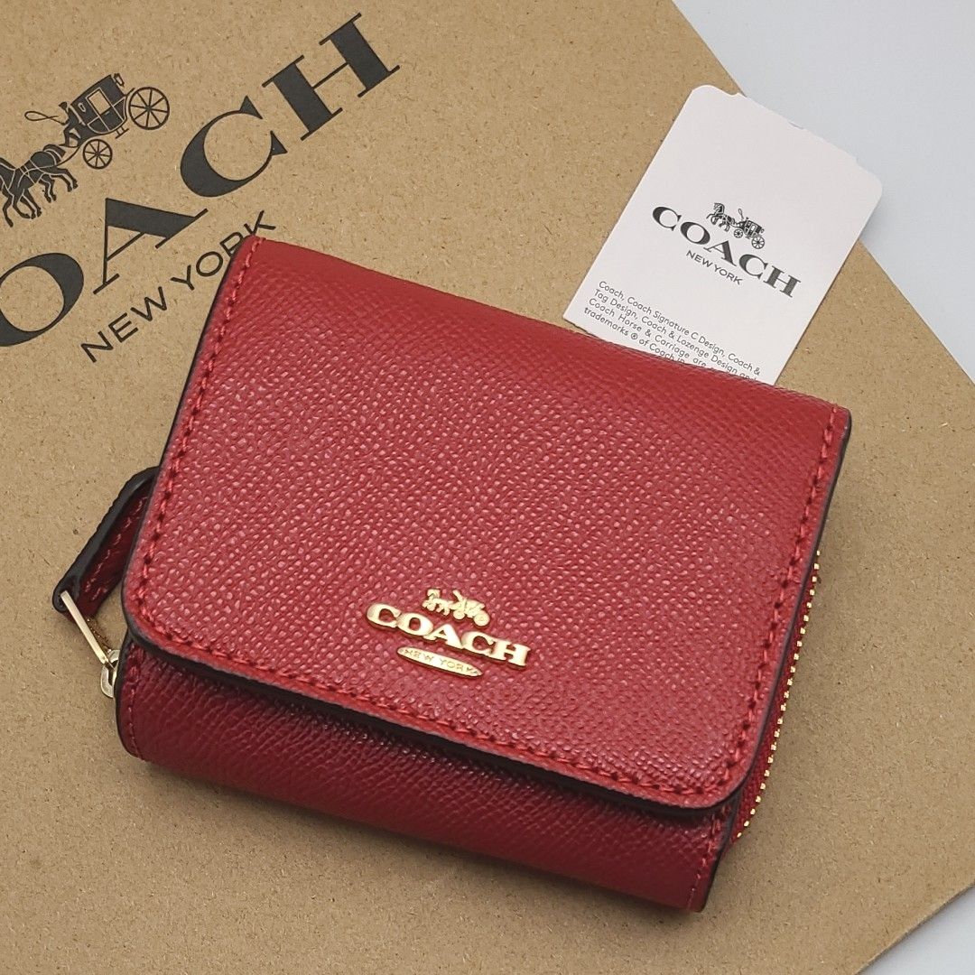 新作　新品　COACH　折り財布　３つ折り財布