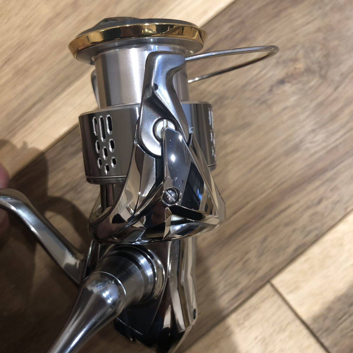 シマノ SHIMANO 18 ステラ C3000XG ハンドルノブ カスタム リール