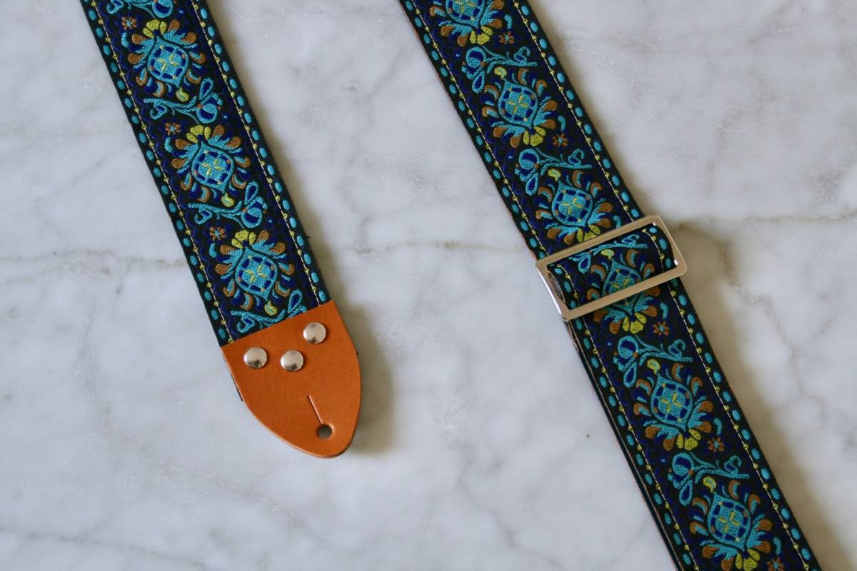 Tom's Vintage Straps【Blue Peacock】ハンドメイド ギターストラップ 本革エンド フランス製_画像4