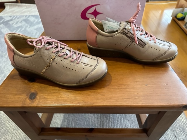 SP2401 ① 23.5 4E ムーンスター MS ウオーキングシューズ レデイースシューズ ミセス 幅広 日本製 靴 MOONSTAR 送料無料 新品未使用品_画像4