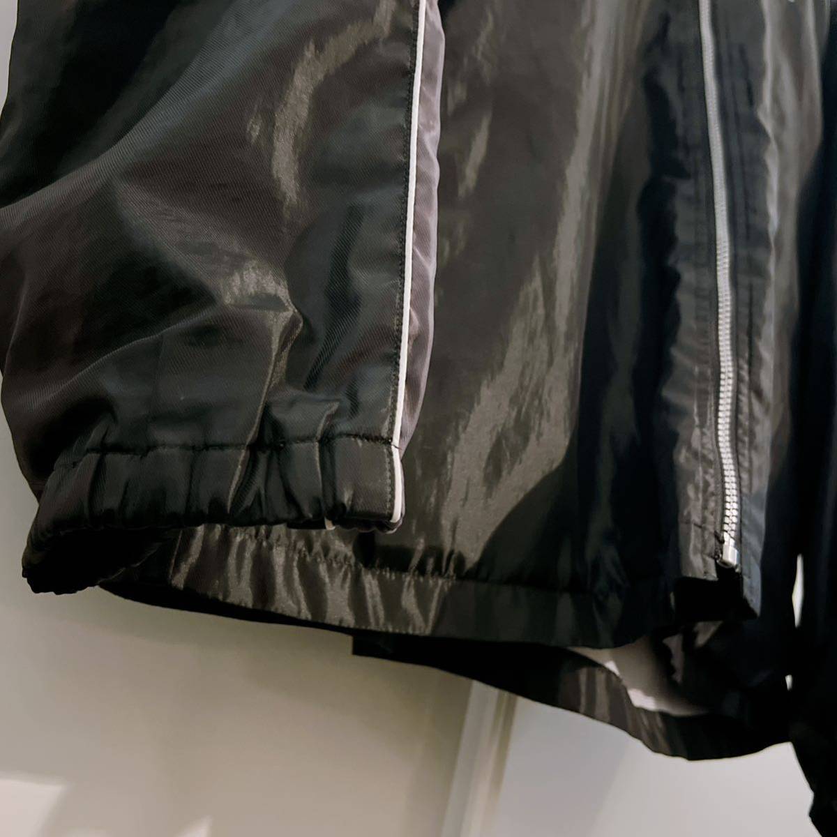【美品】Kaepa ケイパ フルジップ ナイロンジャケット ブラックXL メンズ サイドライン ブルゾン ゆったりサイズ ウィンドブレーカー 
