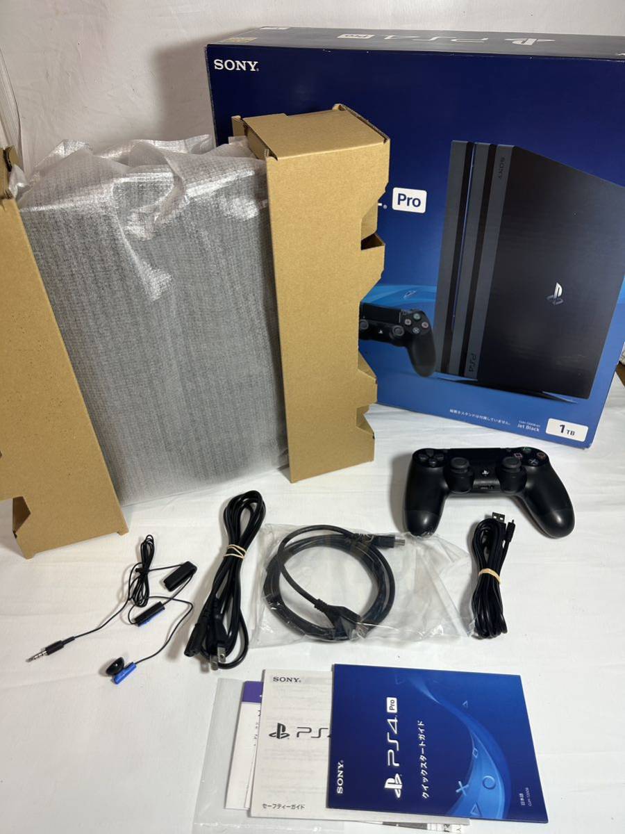 1〜 PS4 Pro 本体 コントローラー付属 CUH-7200BB01 PlayStation4 SONY