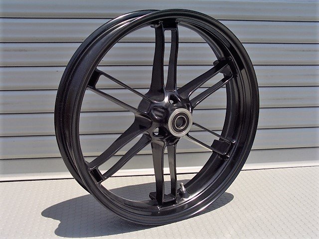 ◎ビューエル XB系 純正 フロントホイール 1（美品 ブラック 17×3.50 Buell XB9/XB12 S SS R X SCG ライトニング フロント ホイール_画像1