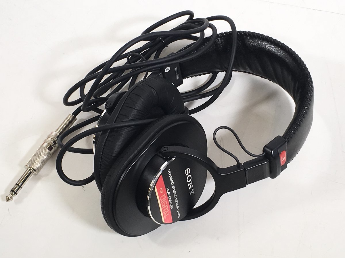 偉大な 有線 ソニー SONY 密閉型 ユーズド MDR-CD900ST ヘッドホン