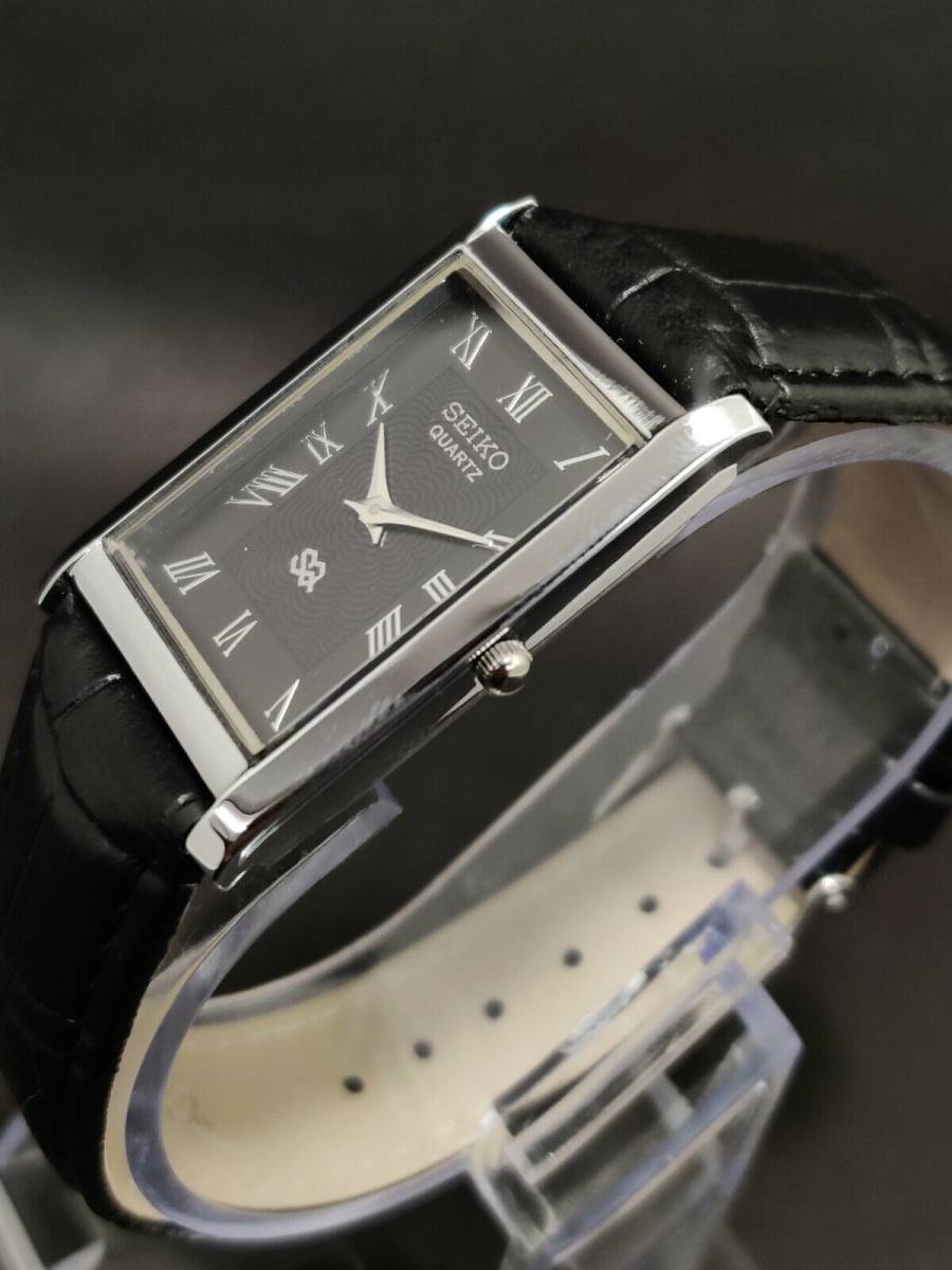 ★OH済 日本未発売 海外限定 SEIKO セイコー ヴィンテージ アンティーク クォーツ スリム シルバー ブラック 男性 メンズ 腕時計☆送料無料