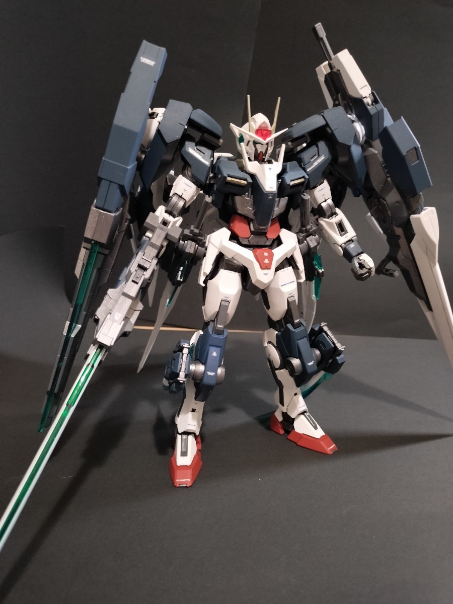 Sản phẩm 塗装済み完成品 MG 1/100 ダブルオーライザー＋セブンソード