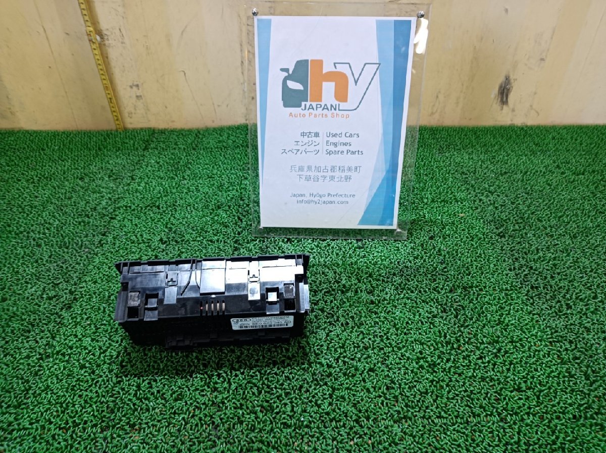 GH-8EAMBF　8EAMBF　8E2, 8E5, 8H7　1.8T　A4アバント　エアコンスイッチパネル　2005　走行 167248 Km 中古 ＃hyj　8E0820043AD NSP90230_画像5