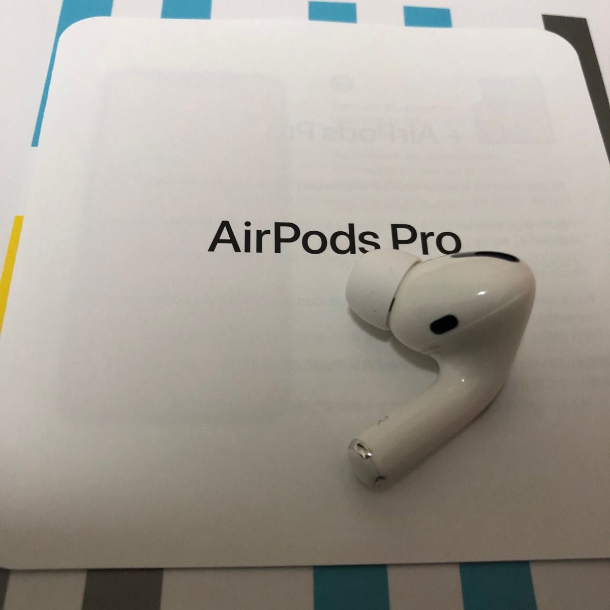 AirPods Pro Apple 第一世代　右耳　 R片耳　正規品　エアーポッズ　プロ　正規品