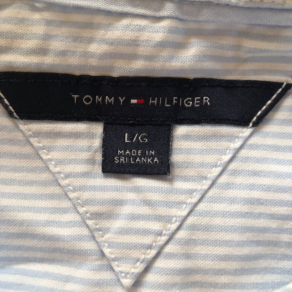 半袖シャツ　半袖ブラウス　TOMMY HILFIGER  ストライプ　トミー