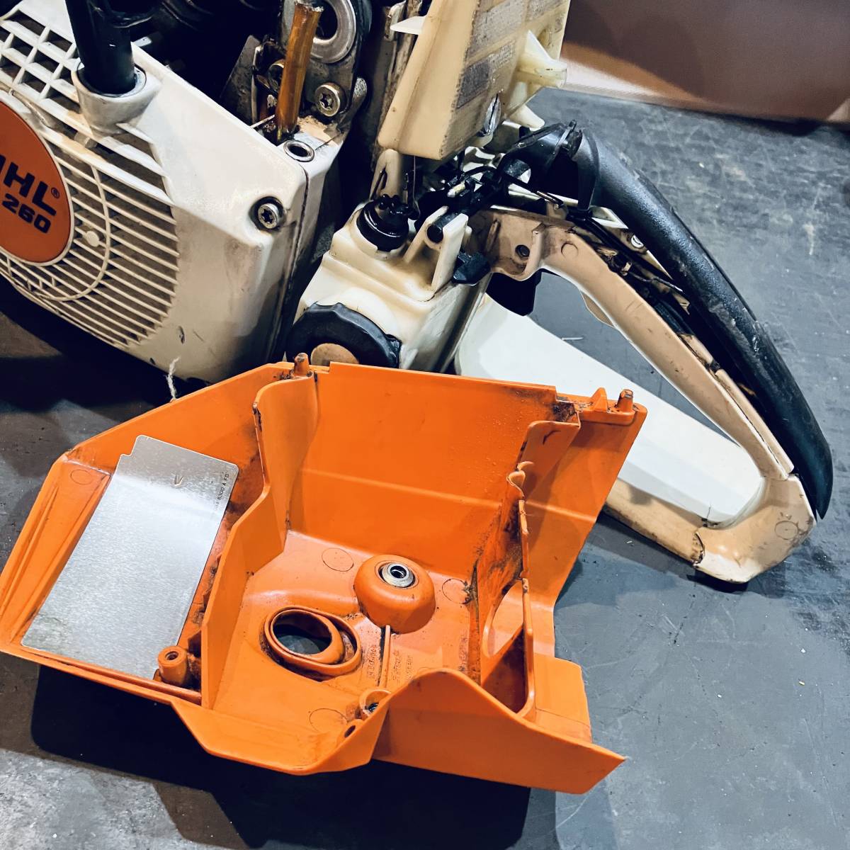STIHL スチール チェンソー MS260-VW 2006年製 JUNK 部品取りで STIHL スチール チェンソー MS260-VW 2006年製 JUNK 部品取りで