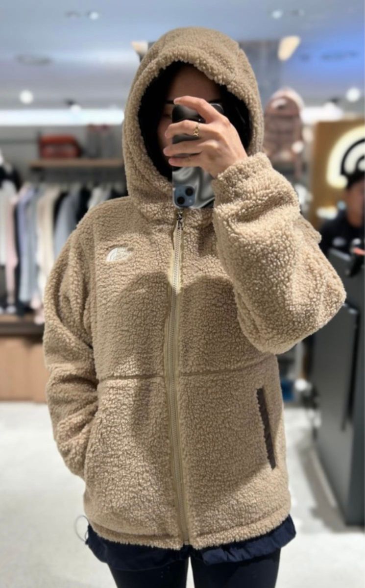 新品タグ付ノースフェイスPLAY GREEN RVS FLEECE HOODIE【Mサイズ】