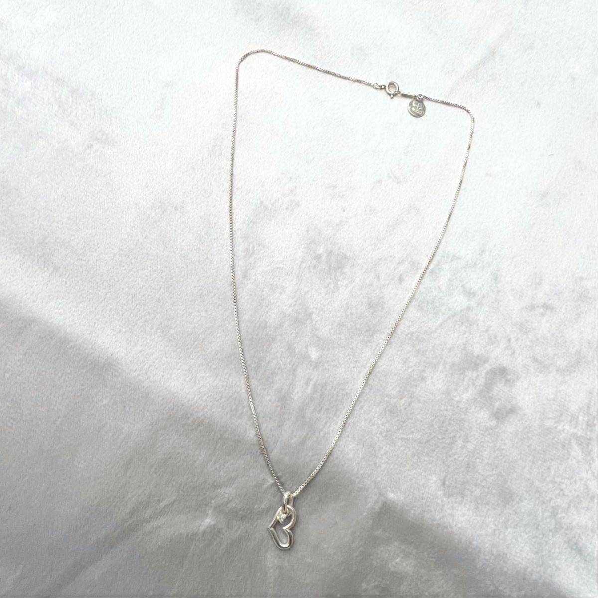 Courrges クレージュ　ダイヤ　0.02ct silver ネックレス_画像7