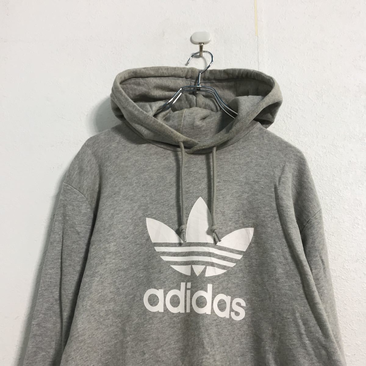 中古 古着 adidas ロゴ スウェット パーカー S グレー アディダス プルオーバー ビッグロゴ 古着卸 アメリカ仕入 a509-5584_画像2