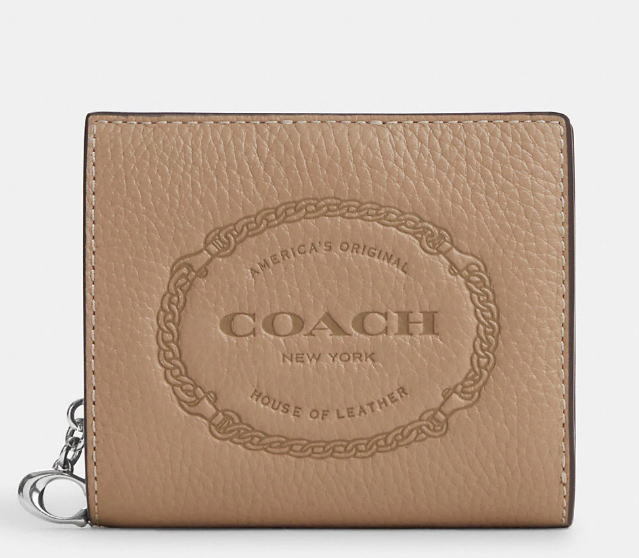 日本未発売( *´艸｀)　COACH Snap Wallet With Coach Heritage CM216 チャーム付き 財布　型番：CM216 本物をお届け!!