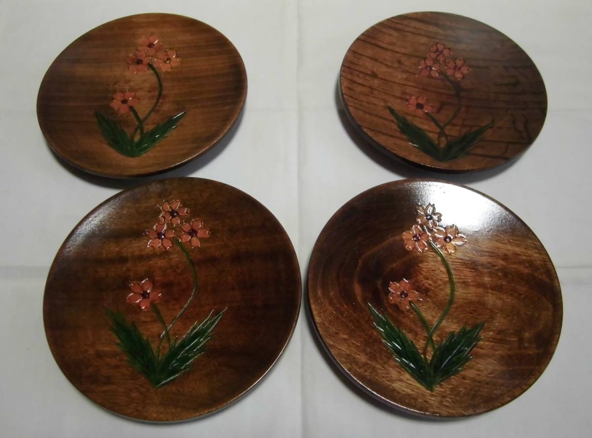 Yahoo!オークション   木製 菓子皿 花柄 木彫 4枚 菓子器 漆器 茶器