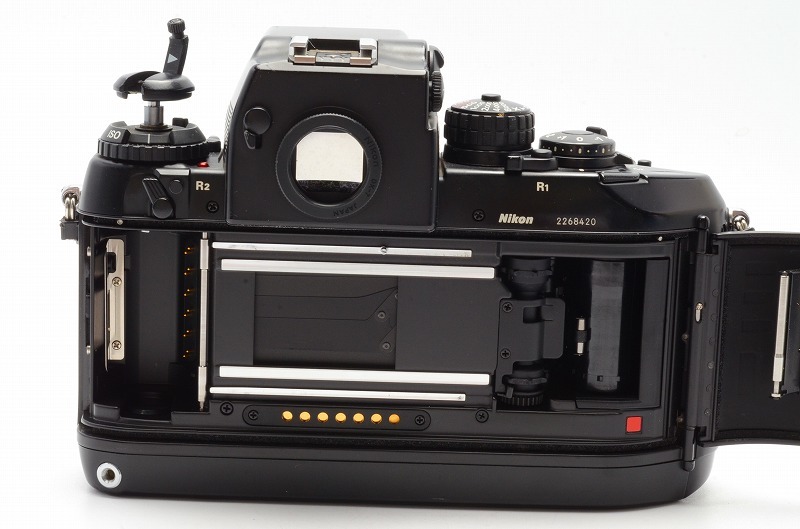 Yahoo!オークション - 【 憧れのフラッグシップ機 】ニコン NIKON F4 一...