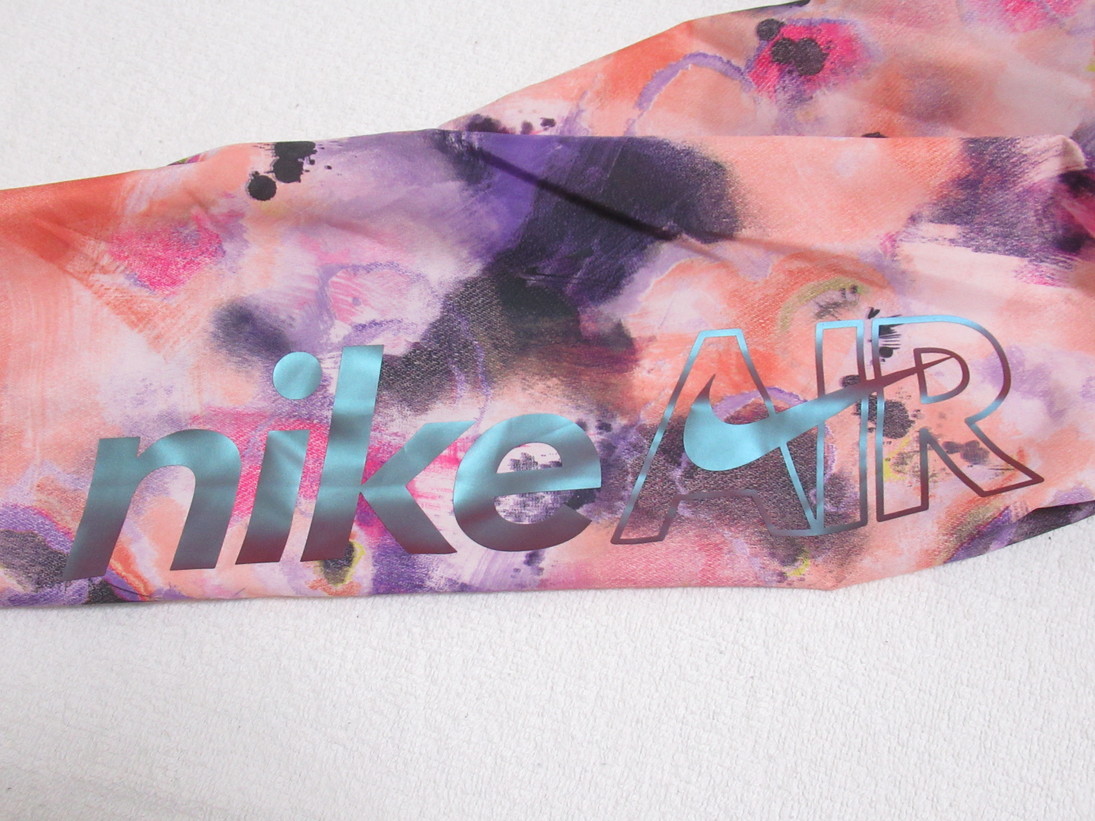 お歳暮ならオンライン Bibian 比比昂 M ピンク ウインドブレーカー AIR W NIKE - ウインドブレーカー
