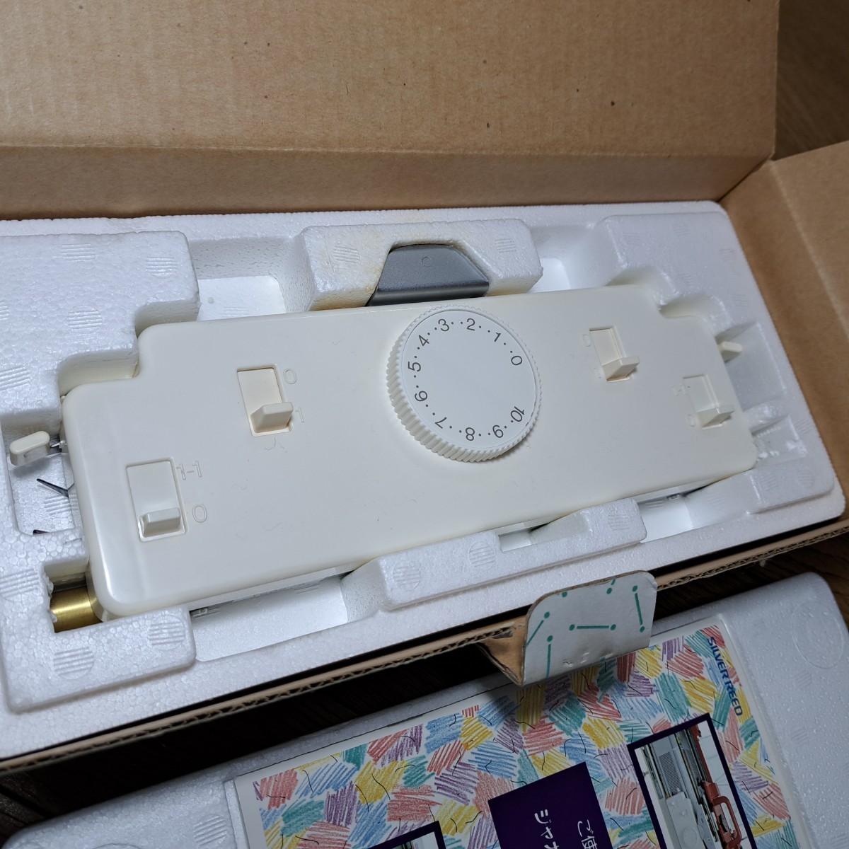 編み機、編機、シルバー編み機リブニッタ-用ジャガードキャリジRJ1