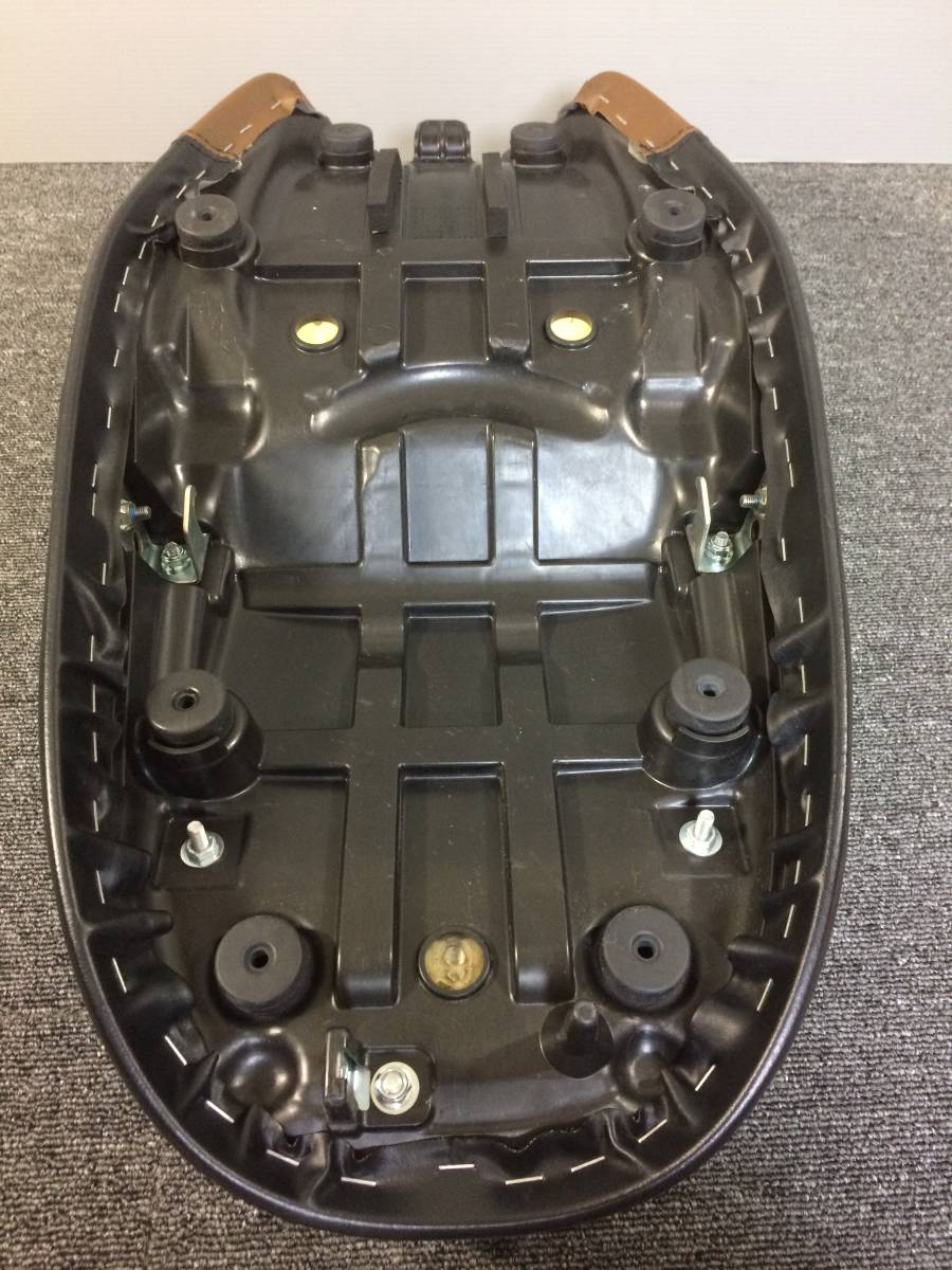 管理番号02585 【新車外し】 kawasaki カワサキ Z900RS 純正 カフェシート シート ツートン ブラウン