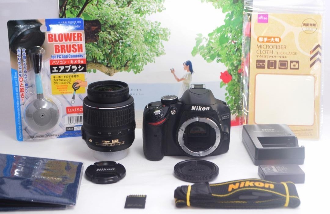 最先端 初心者おすすめ☆Nikon D3200☆標準レンズセット☆スマホ転送OK